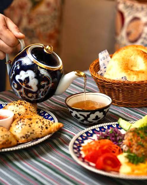 饭馆活动 (Our activities)